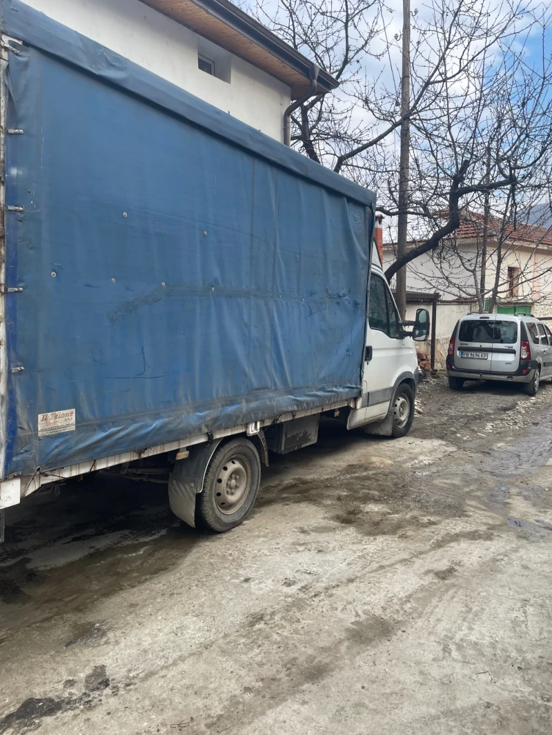 Iveco Daily, снимка 2 - Бусове и автобуси - 48771136