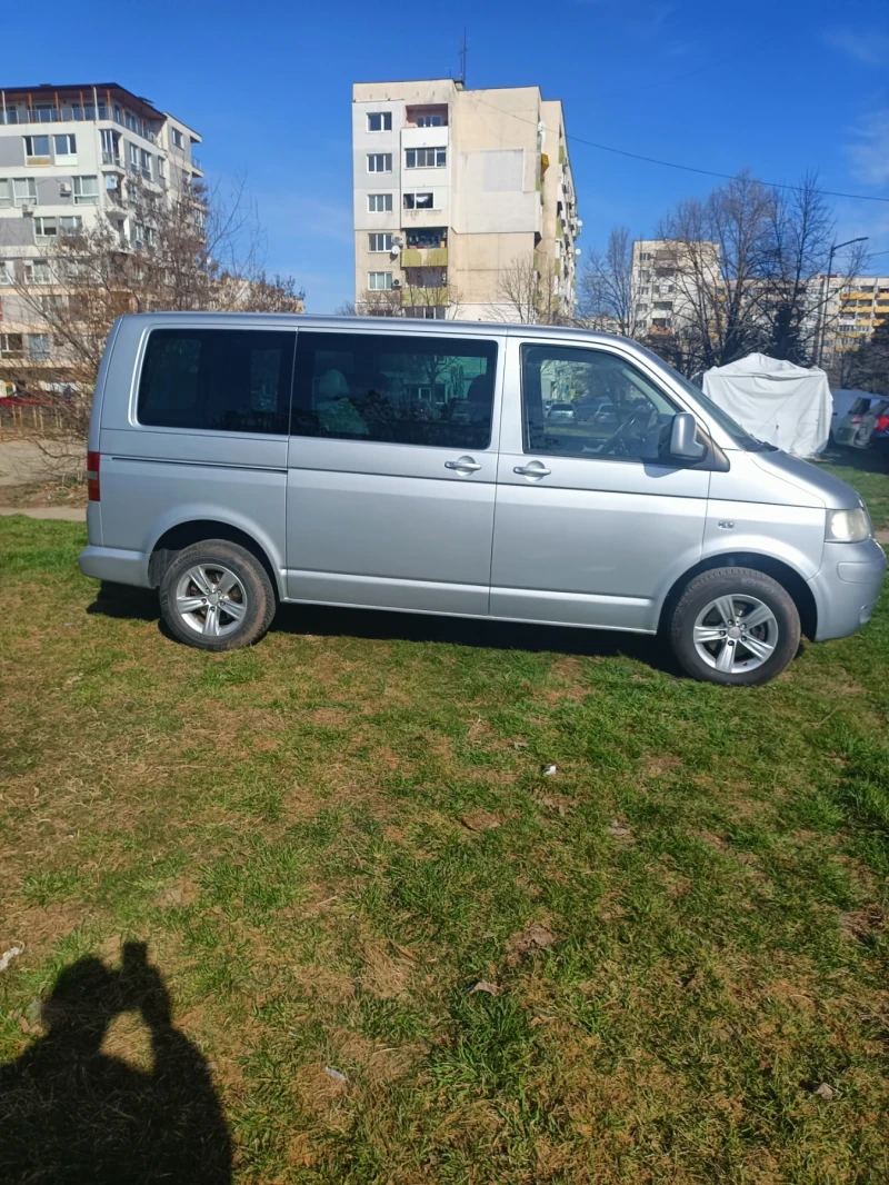 VW T5 T5, снимка 1 - Бусове и автобуси - 49399061