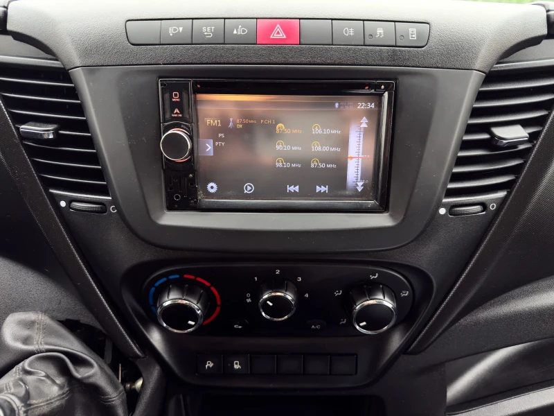 Iveco Daily 35s12 EURO6, снимка 12 - Бусове и автобуси - 52595401