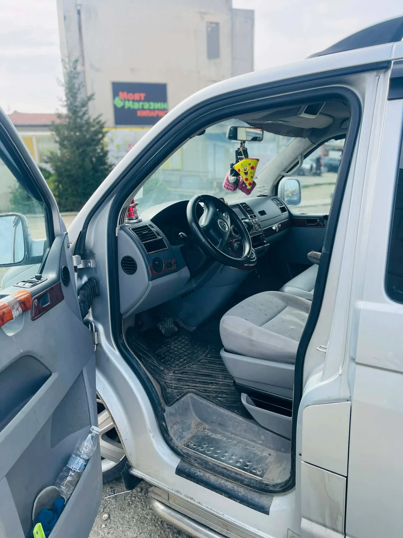 VW T5, снимка 2 - Бусове и автобуси - 54180991