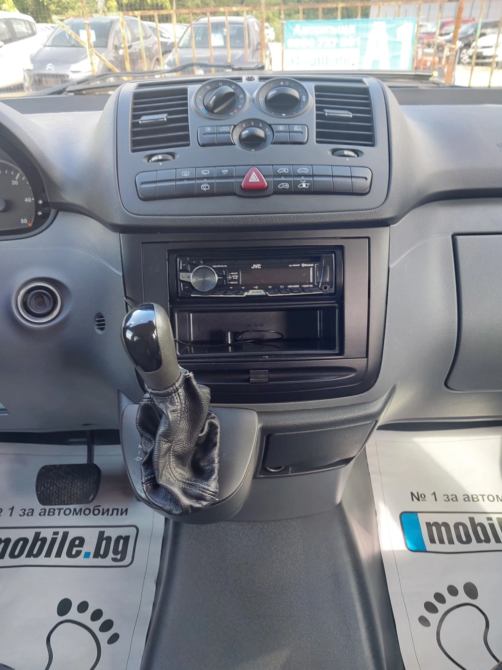 Mercedes-Benz Vito 2.2 -109кс. Автоматик 4х4 , снимка 13 - Бусове и автобуси - 55221572