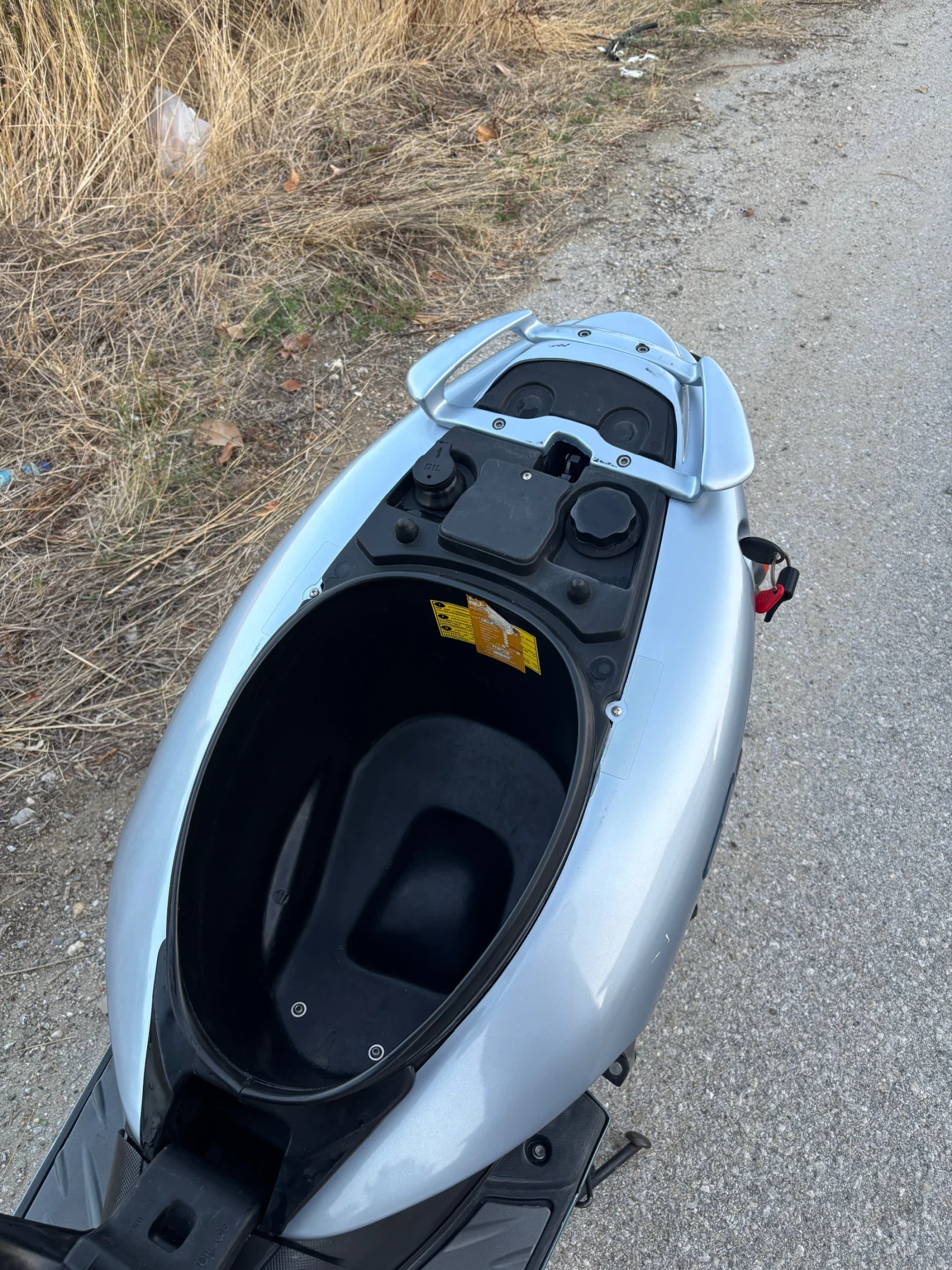 Aprilia Sr 150 - изображение 8