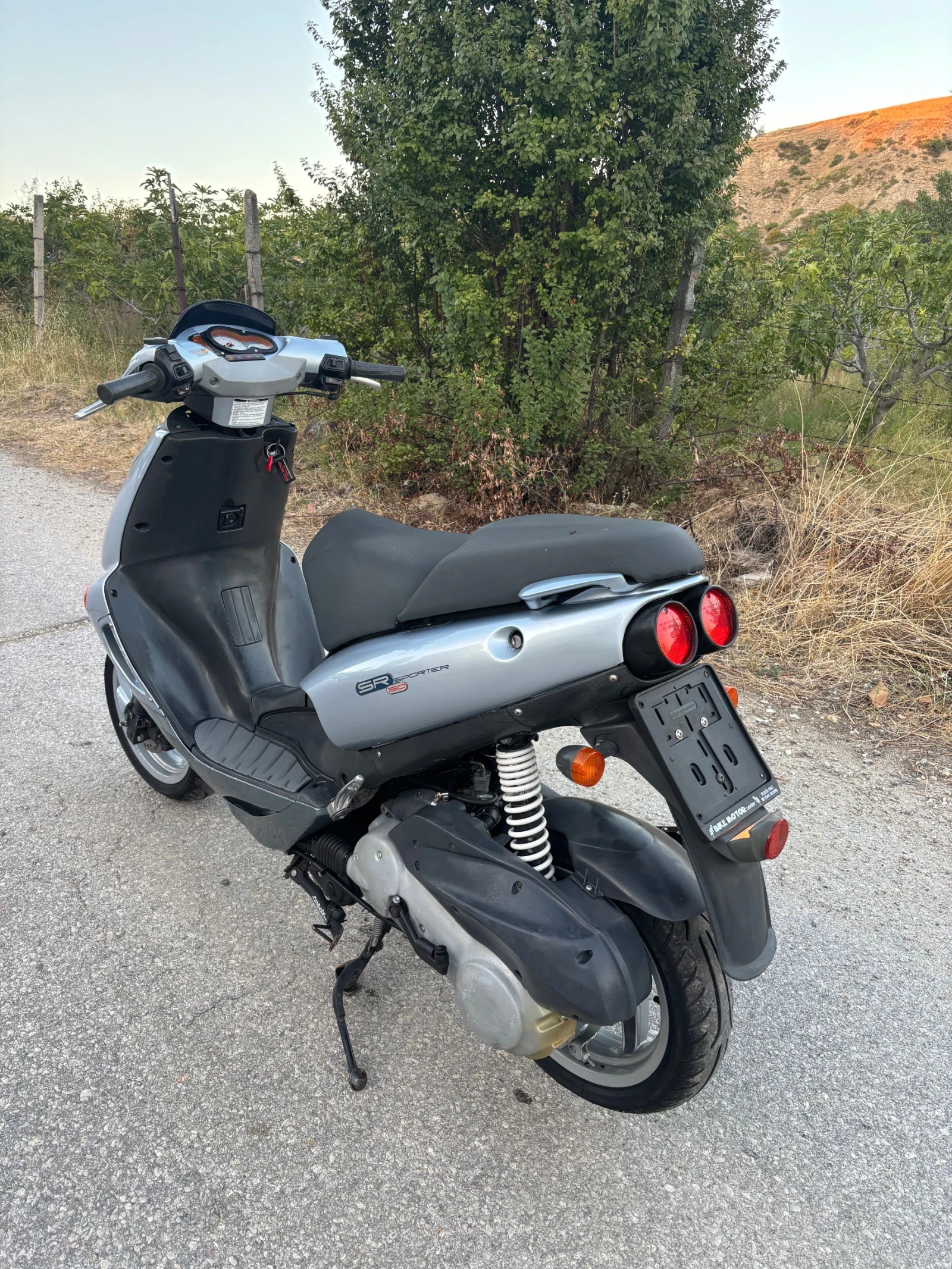 Aprilia Sr 150 - изображение 3