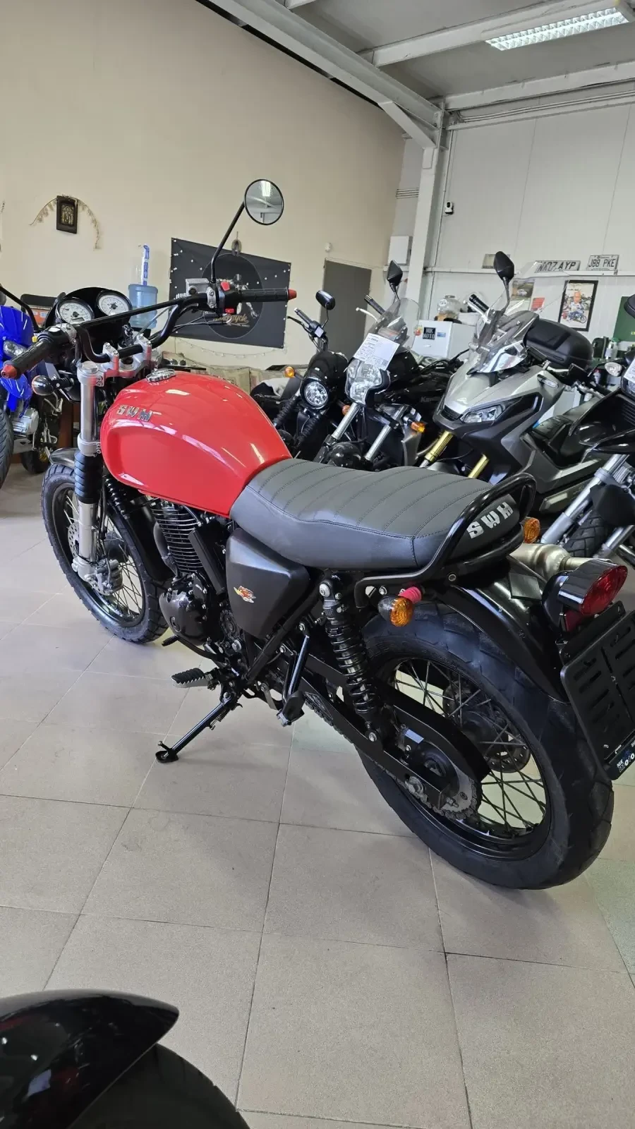 Swm Silver Vase 440 i ABS ! Лизинг ! - изображение 6