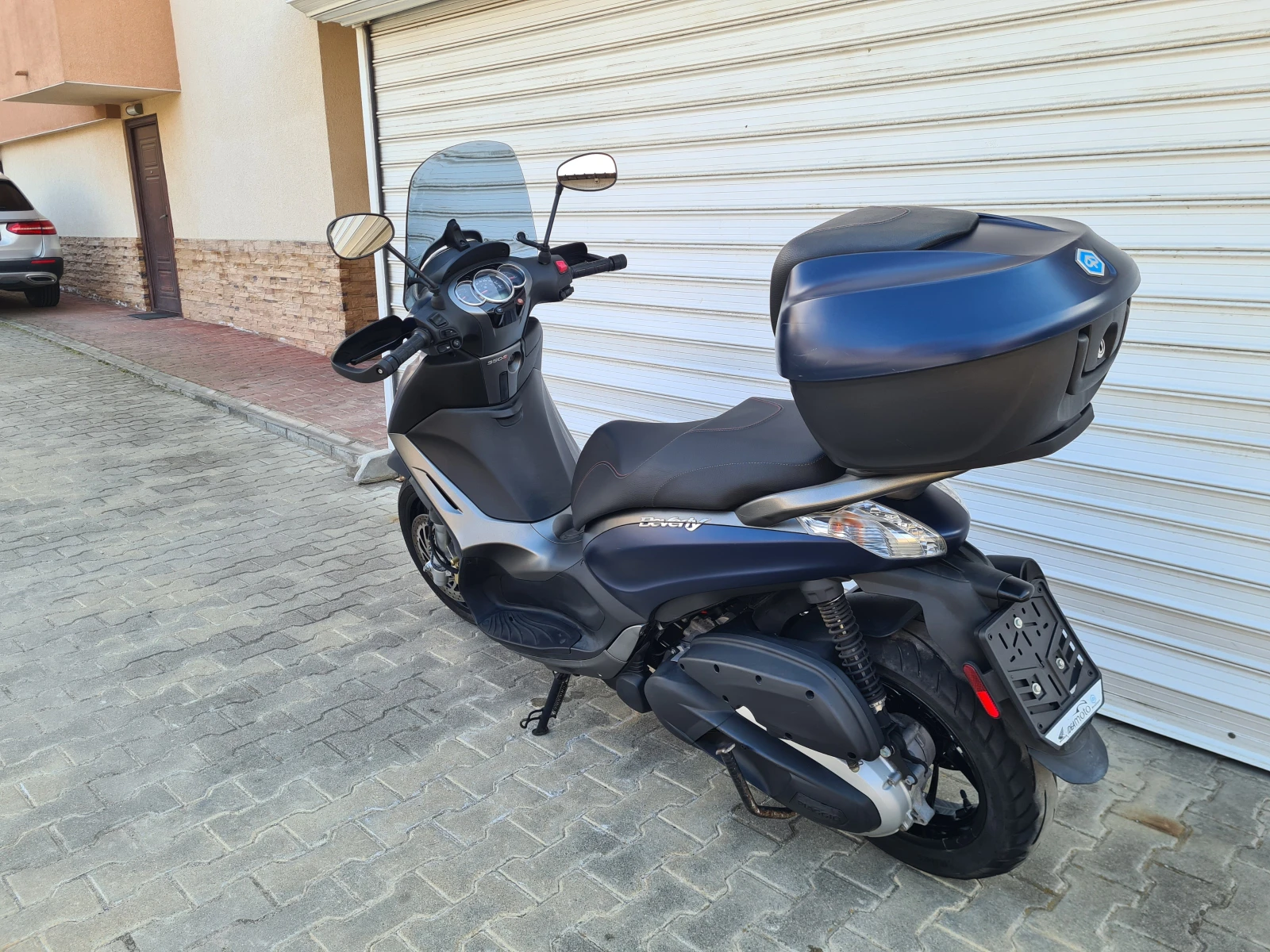 Piaggio Beverly 350i ABS/ASR, снимка 3 - Мотоциклети и мототехника - 53819041