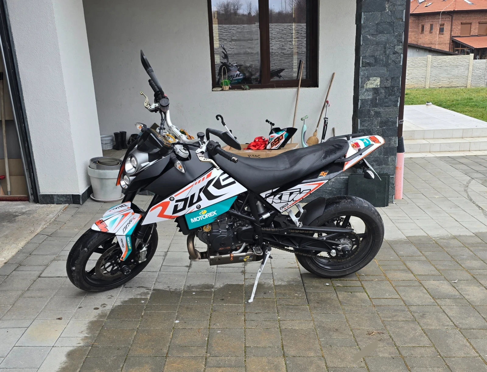 Ktm Duke 690