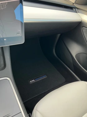Tesla Model 3 Performance, снимка 12