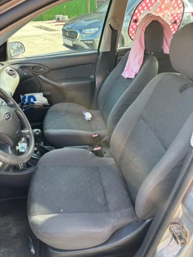 Ford Focus 1.6 бензин, снимка 10