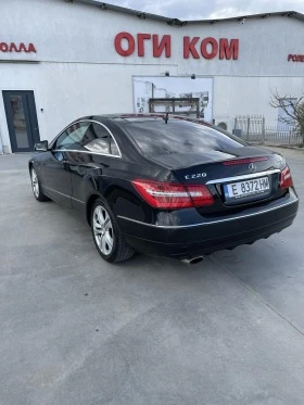 Mercedes-Benz E 220 Coupe, снимка 4