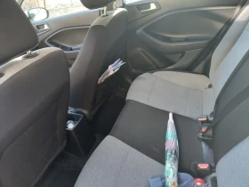 Hyundai I20, снимка 4