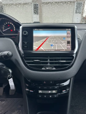 Peugeot 2008 1.2i * Allure* Navi* LED* EURO5 - 4700 € / 9192.40 лв. - 68437765 9