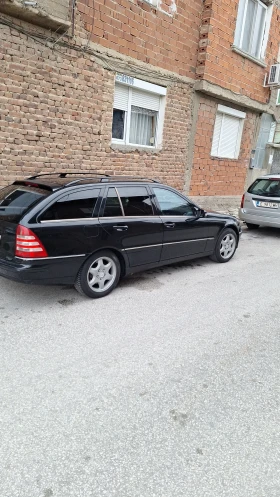 Mercedes-Benz C 200 undefined | Auto.bg — изображение 4
