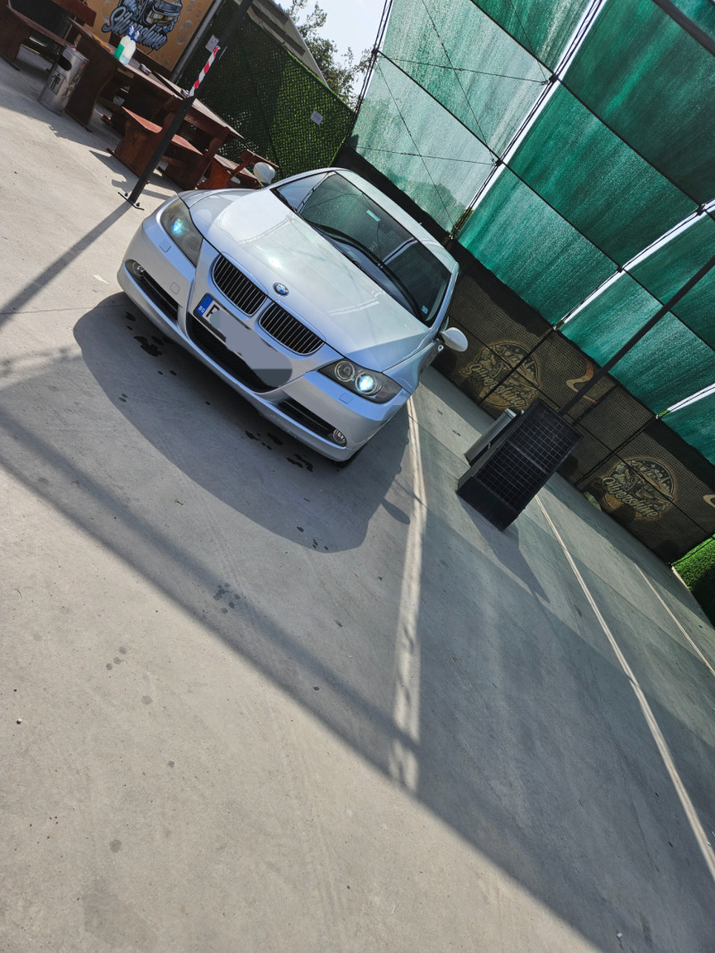 BMW 330, снимка 1 - Автомобили и джипове - 46369817