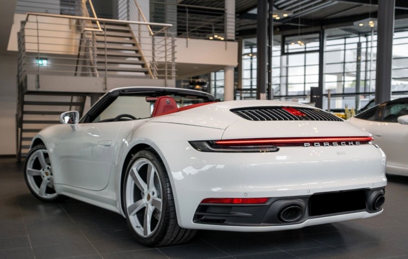 Porsche 911 Carrera 4S Cabrio = NEW= Sport Design Гаранция, снимка 3 - Автомобили и джипове - 46685605