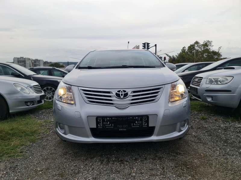 Toyota Avensis КАТО НОВА, снимка 2 - Автомобили и джипове - 47338575