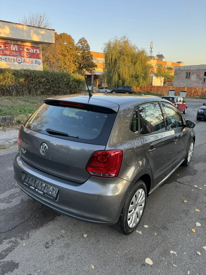 VW Polo 1.2i-Фабрична ГАЗ* ЛИЗИНГ* ТОП СЪСТОЯНИЕ* , снимка 5 - Автомобили и джипове - 47730395