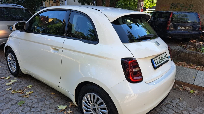 Fiat 500, снимка 1 - Автомобили и джипове - 49147527