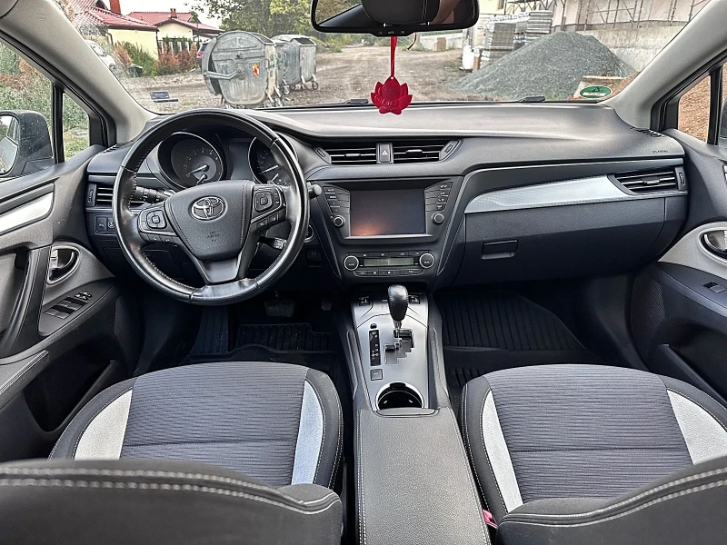 Toyota Avensis LPG!!! 1.8 Valvematic (147 Hp) , снимка 9 - Автомобили и джипове - 52487726