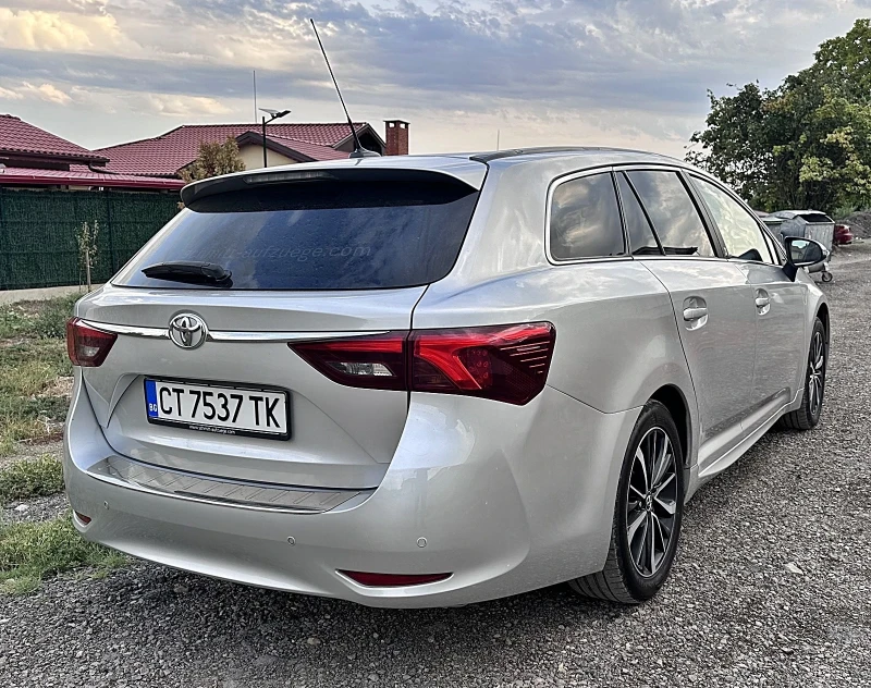 Toyota Avensis LPG!!! 1.8 Valvematic (147 Hp) , снимка 6 - Автомобили и джипове - 52487726