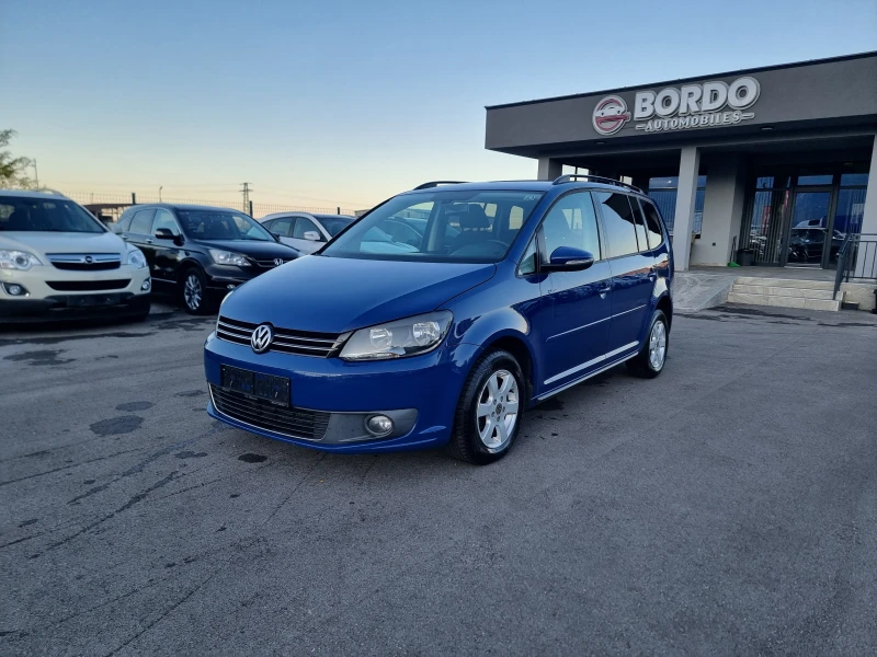 VW Touran 1.6TDI, снимка 3 - Автомобили и джипове - 52202011