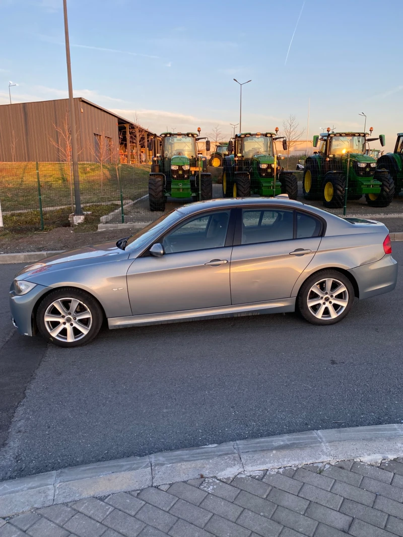 BMW 320, снимка 8 - Автомобили и джипове - 52676910