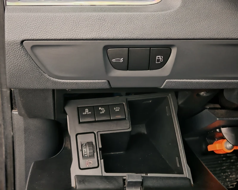 Peugeot 508 1.6D АВТОМАТ* НАВИ* ПАНОРАМА, снимка 14 - Автомобили и джипове - 52901865