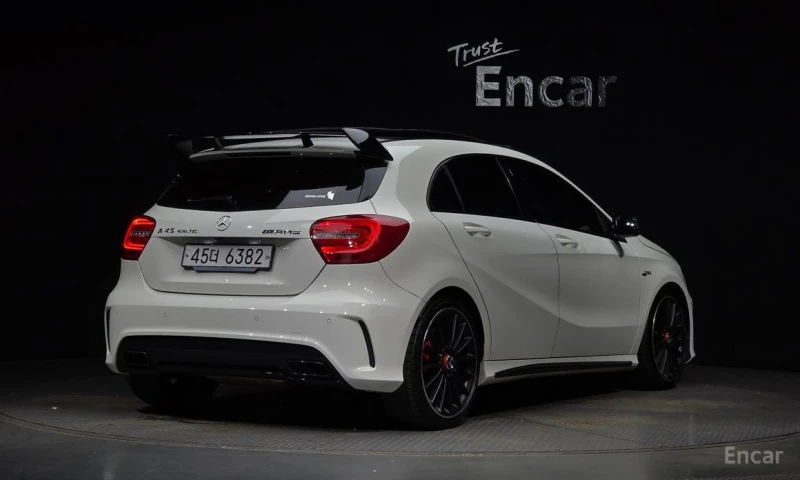 Mercedes-Benz A45 AMG, снимка 2 - Автомобили и джипове - 52919042