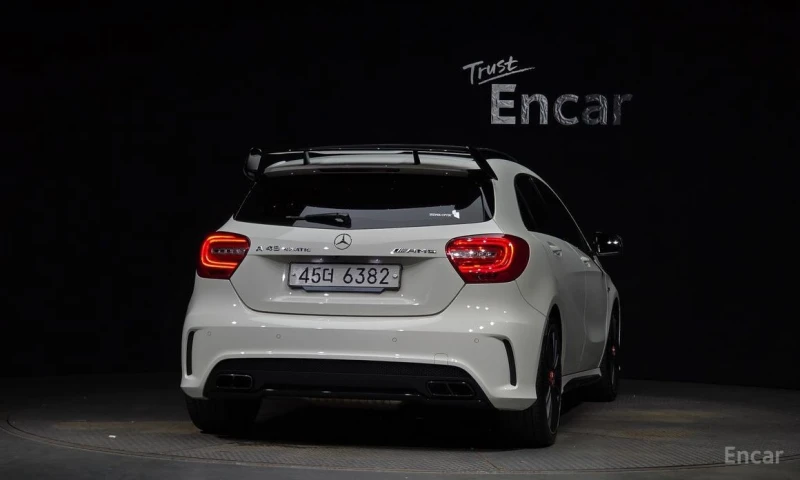 Mercedes-Benz A45 AMG, снимка 4 - Автомобили и джипове - 52919042