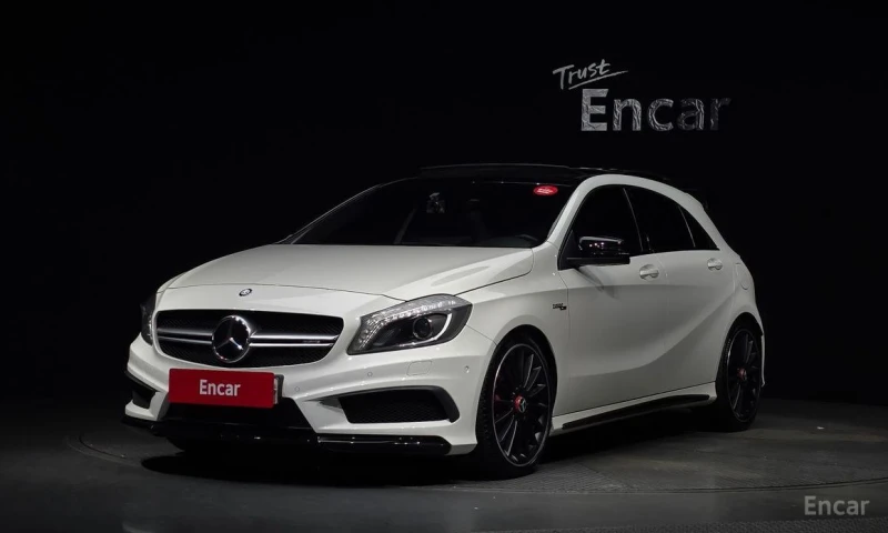 Mercedes-Benz A45 AMG
