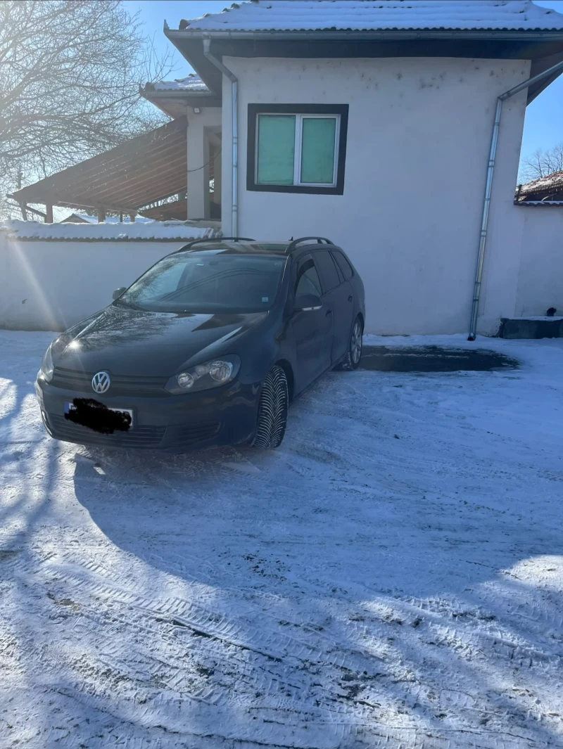 VW Golf 1.6TDI, снимка 2 - Автомобили и джипове - 53243404