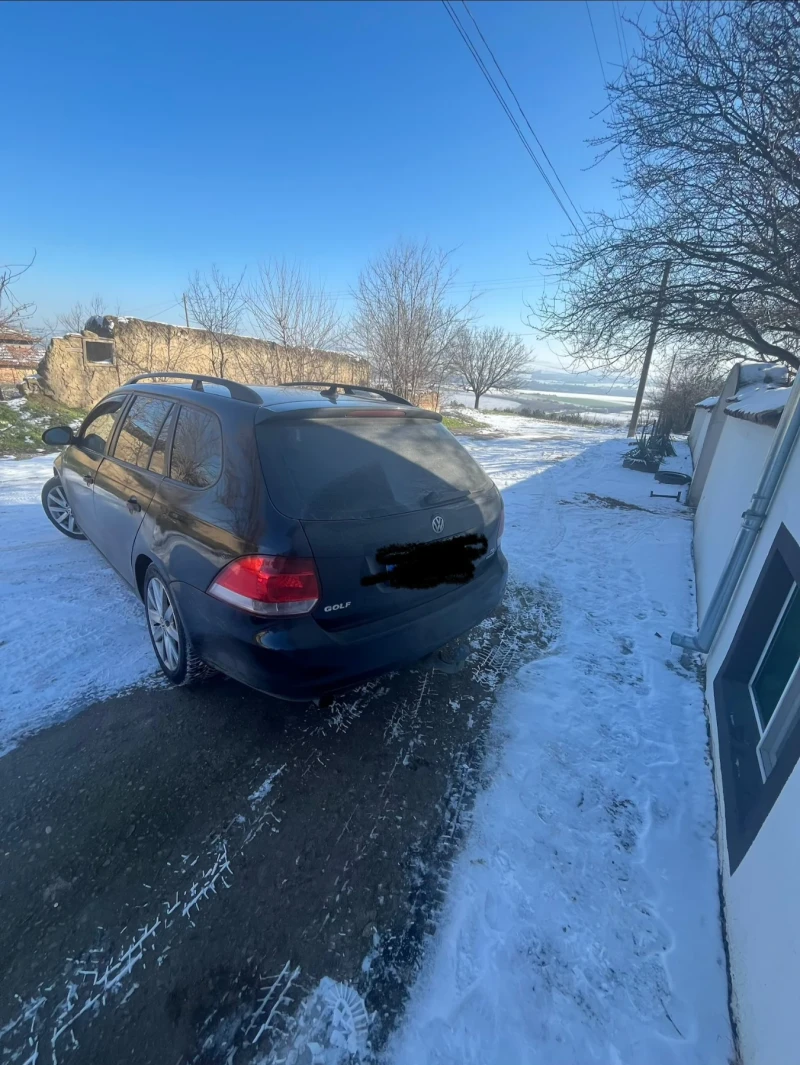 VW Golf 1.6TDI, снимка 5 - Автомобили и джипове - 53243404