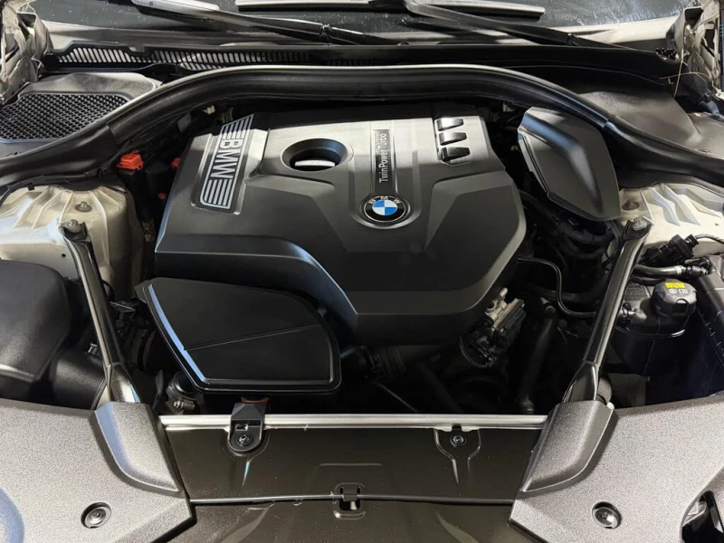 BMW 530 xDrive* Sedan* АвтоКредит* (ЦЕНА ДО БГ), снимка 17 - Автомобили и джипове - 53417779