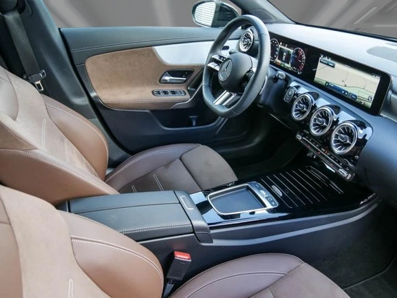 Mercedes-Benz CLA 250 е = AMG Line = Advanced Plus Гаранция - изображение 5