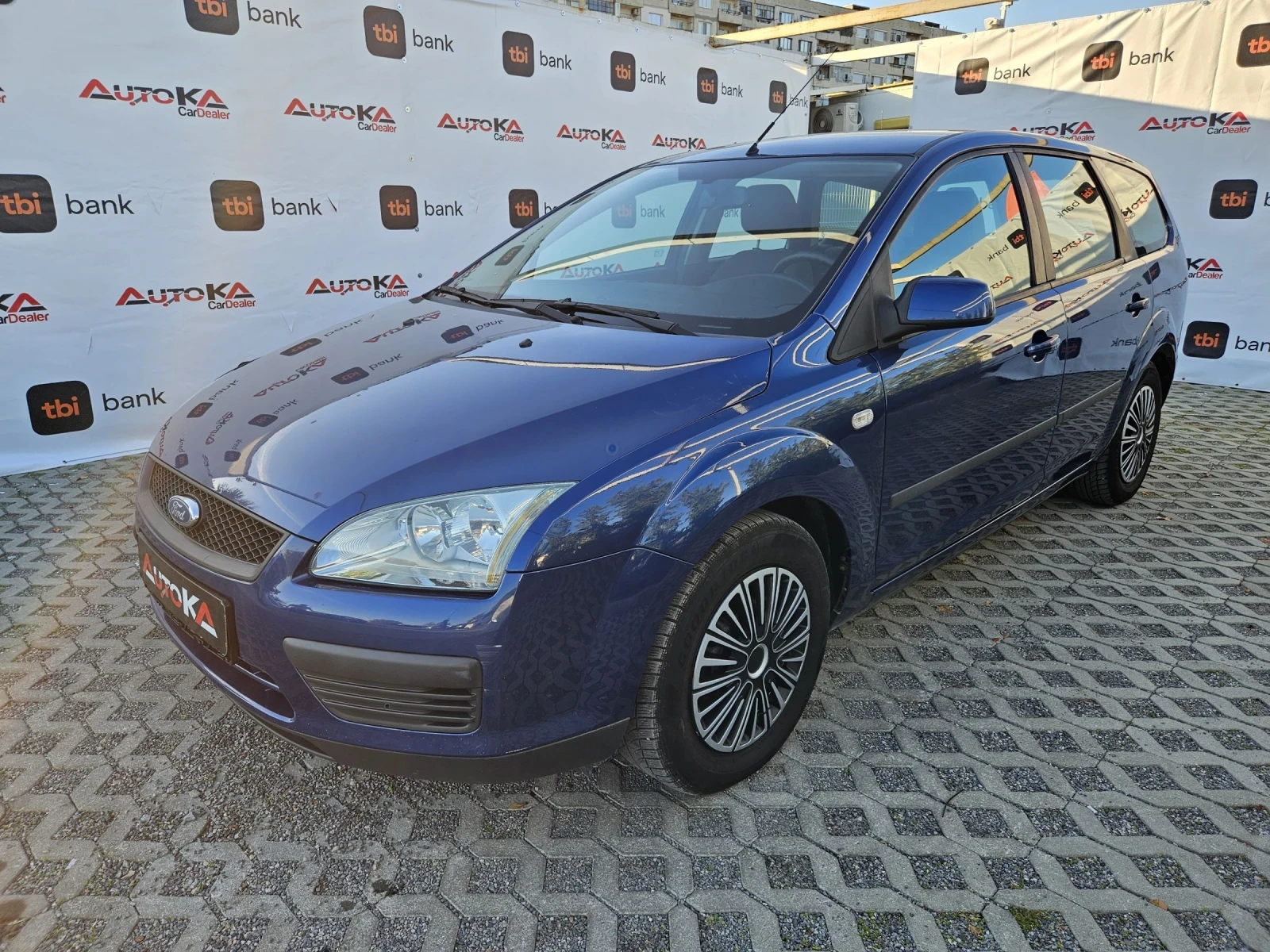 Ford Focus 1.6i-101кс= КЛИМАТИК= ТЕГЛИЧ - изображение 6