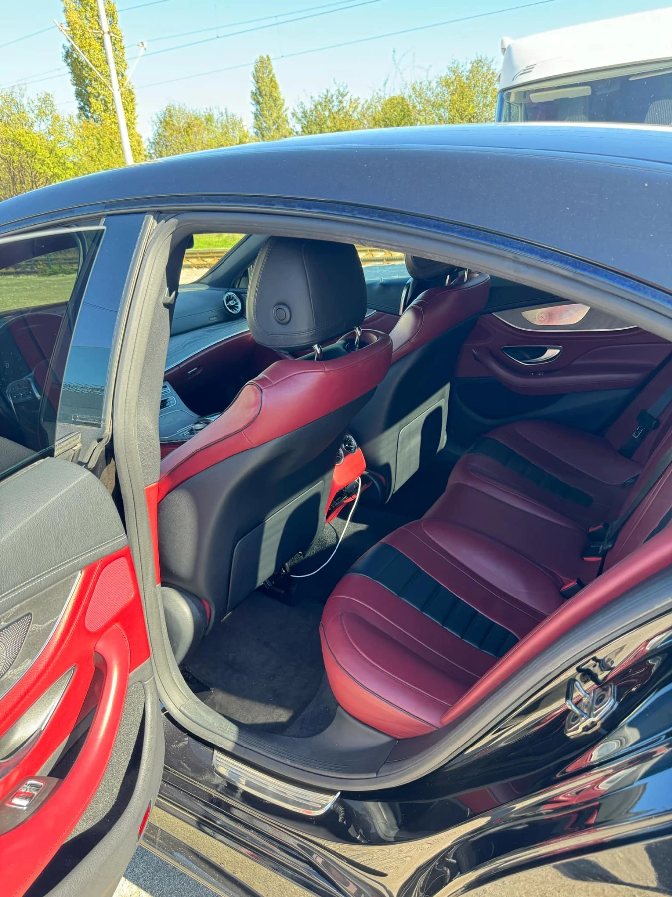 Mercedes-Benz CLS 350  - изображение 7