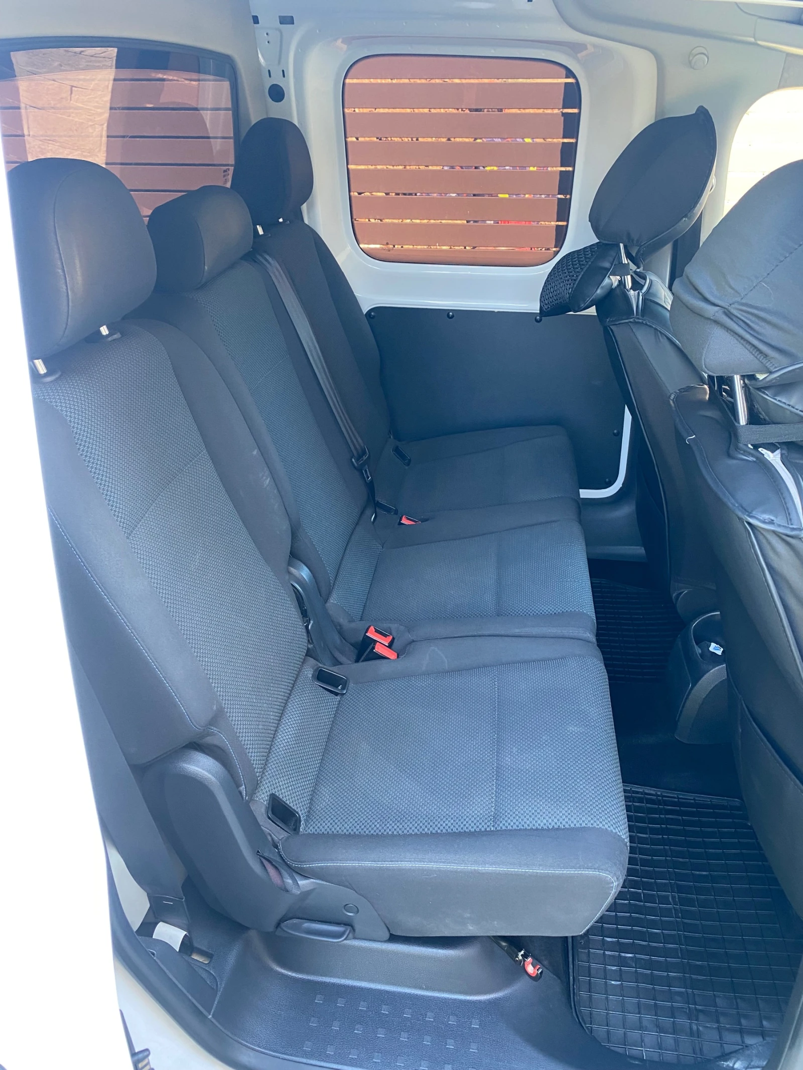 VW Caddy  - изображение 8