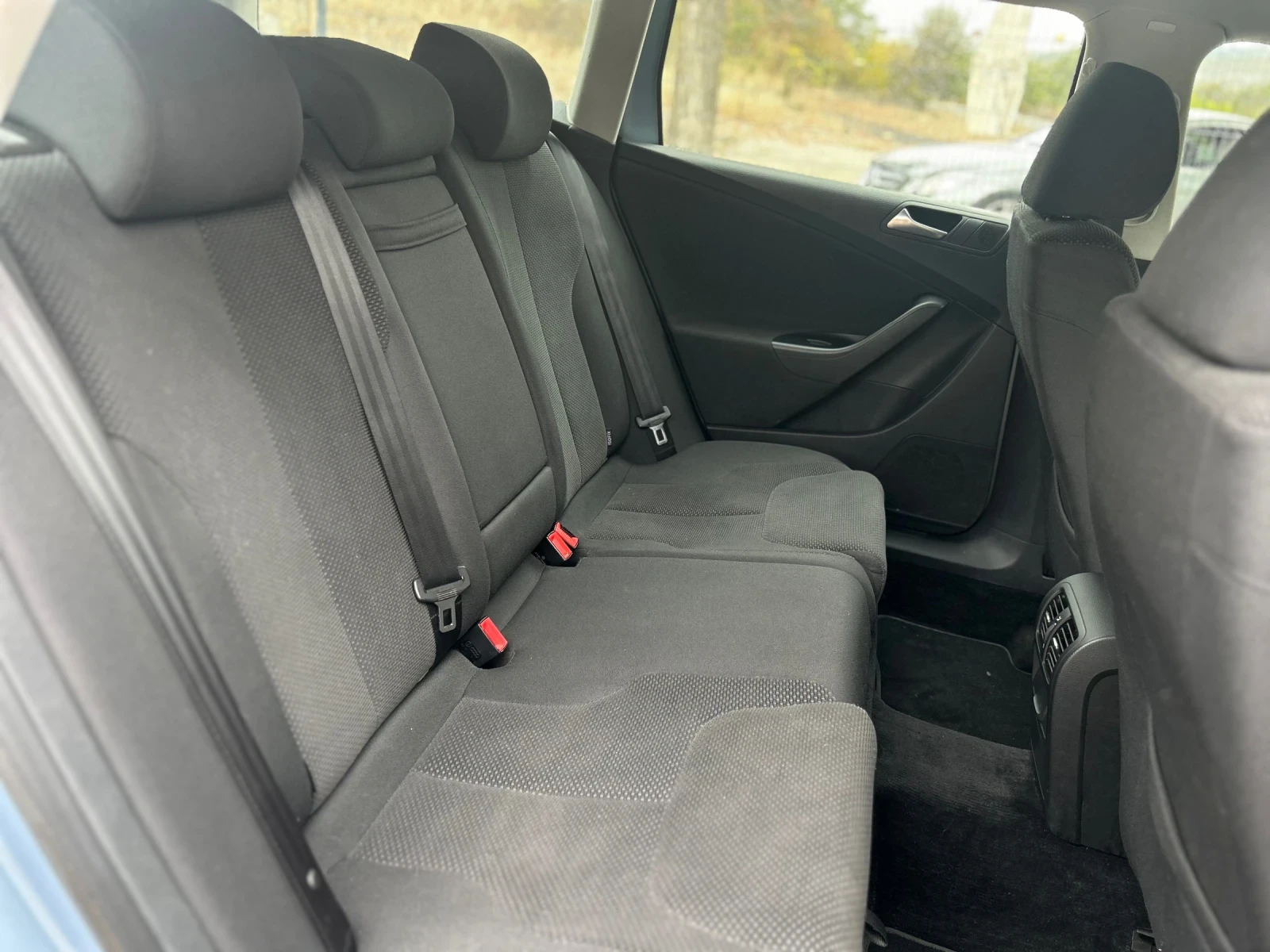 VW Passat 2.0TDI COMMONRAIL | Mobile.bg   12