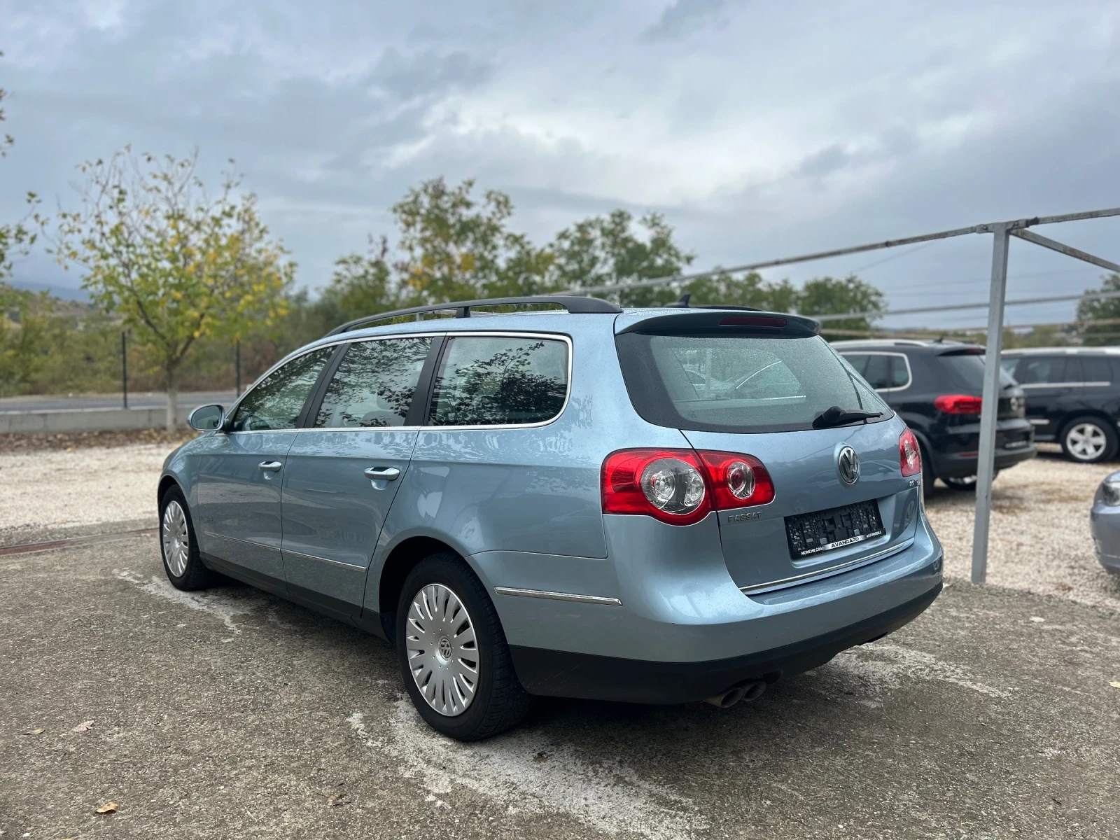 VW Passat 2.0TDI COMMONRAIL - изображение 4