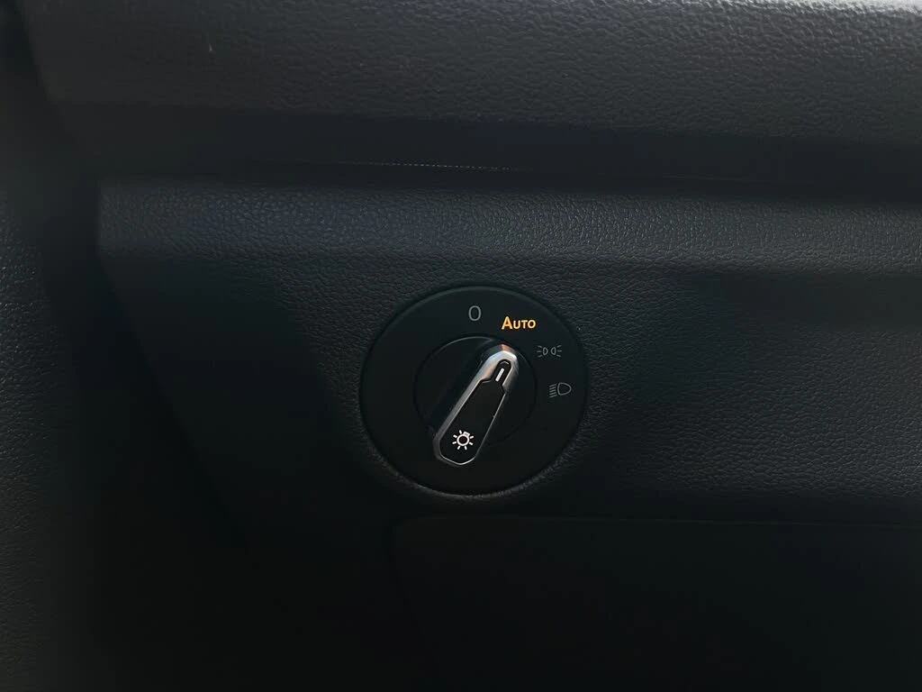 VW Jetta Comfortline* FWD* АвтоКредит* (ЦЕНА ДО БГ) - изображение 9