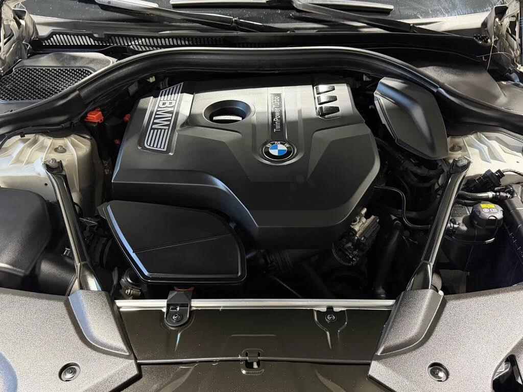 BMW 530 xDrive* Sedan* ����������* (���� �� ��) | Mobile.bg � ����������� 17