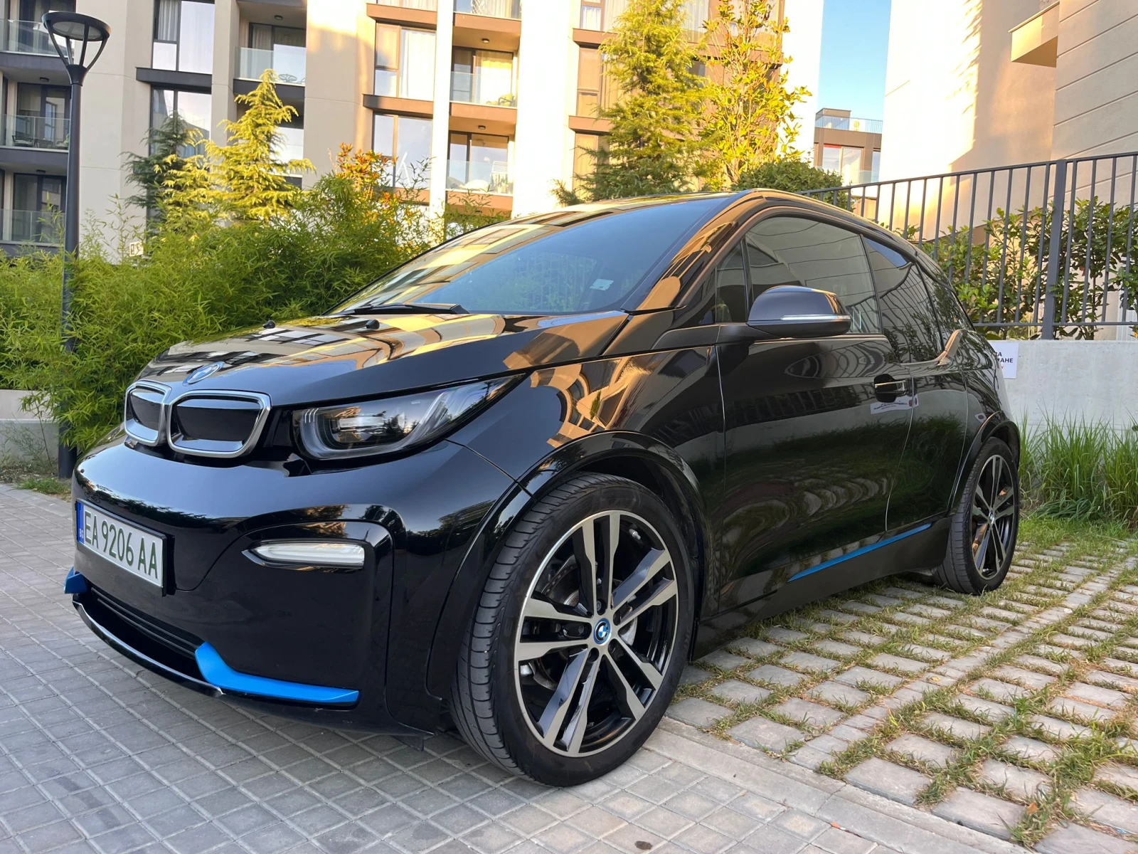 BMW i3 i3s - изображение 2