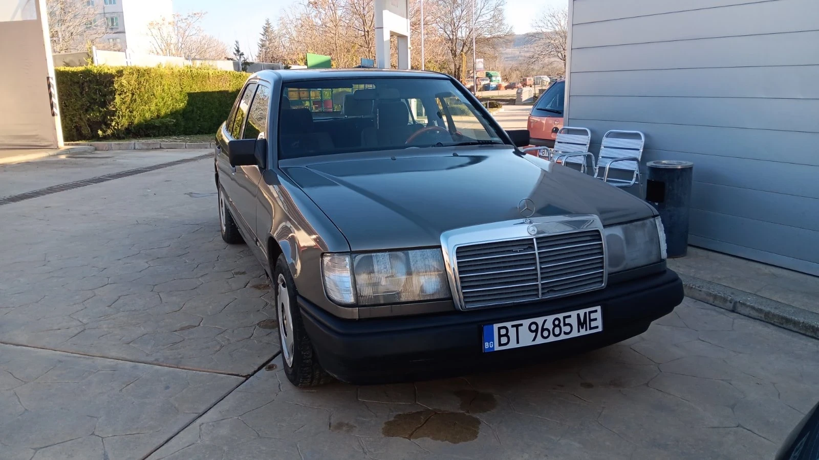 Mercedes-Benz E 200 W124