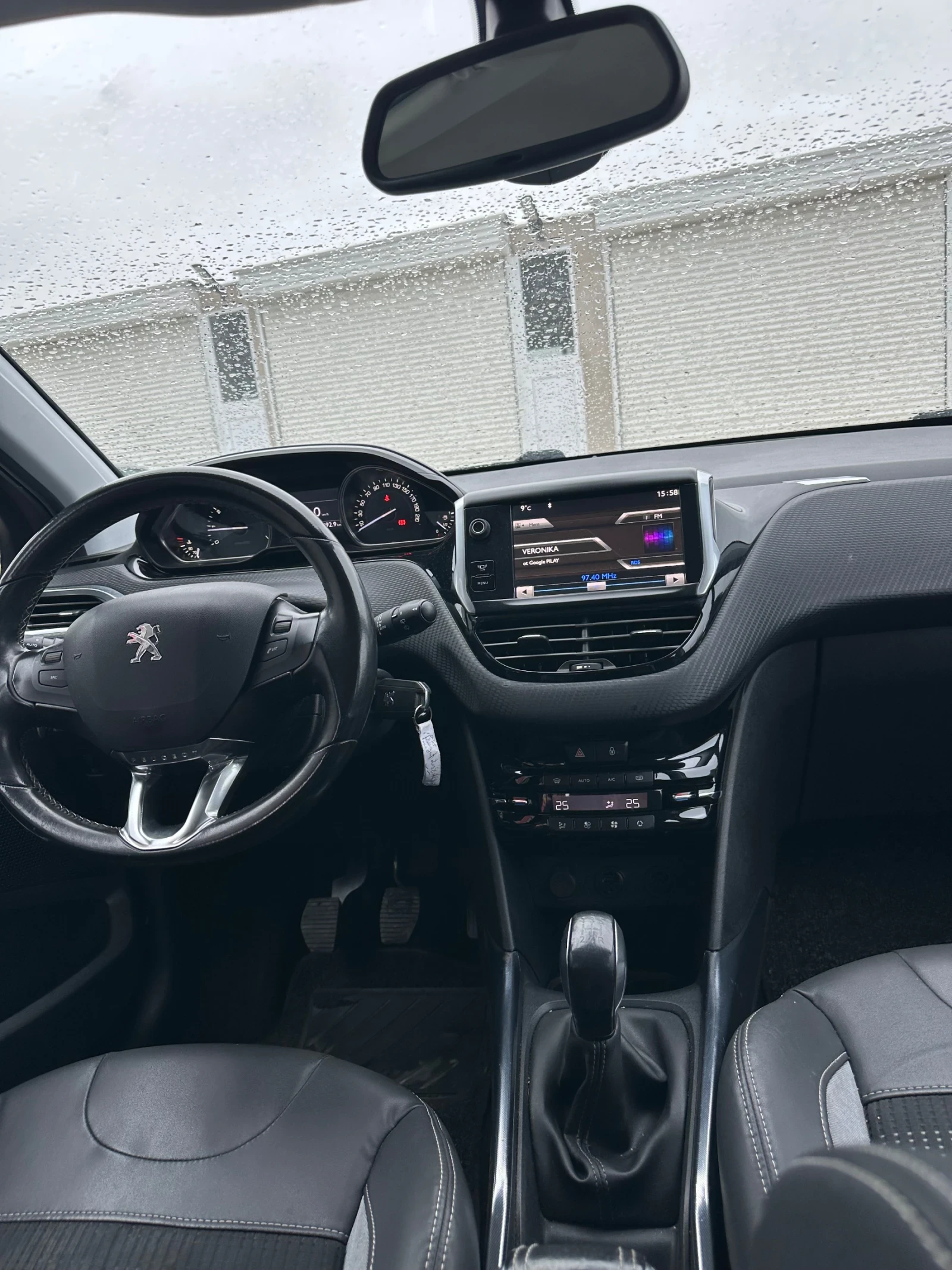 Peugeot 2008 1.2i * Allure* Navi* LED* EURO5 | Mobile.bg � ����������� 10