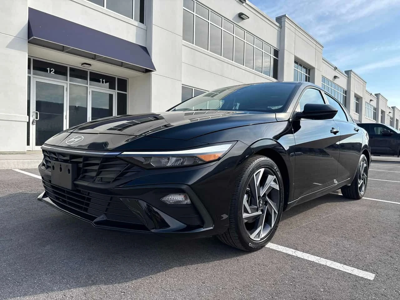 Hyundai Elantra * Preferred * CARFAX * 2 КЛЮЧА * ПАНО * KEYLESS, снимка 10 - Автомобили и джипове - 54145567