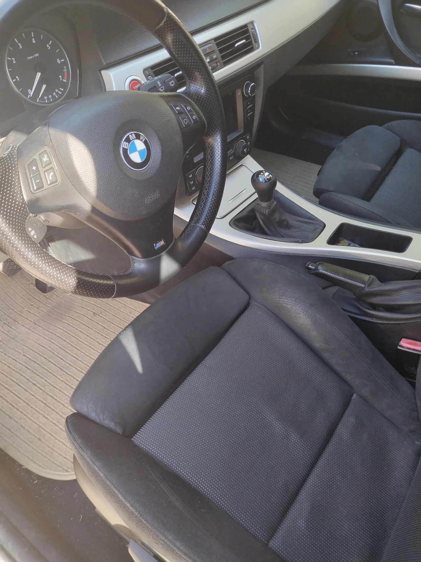 BMW 320 Газ-Бензин, снимка 11 - Автомобили и джипове - 54401998