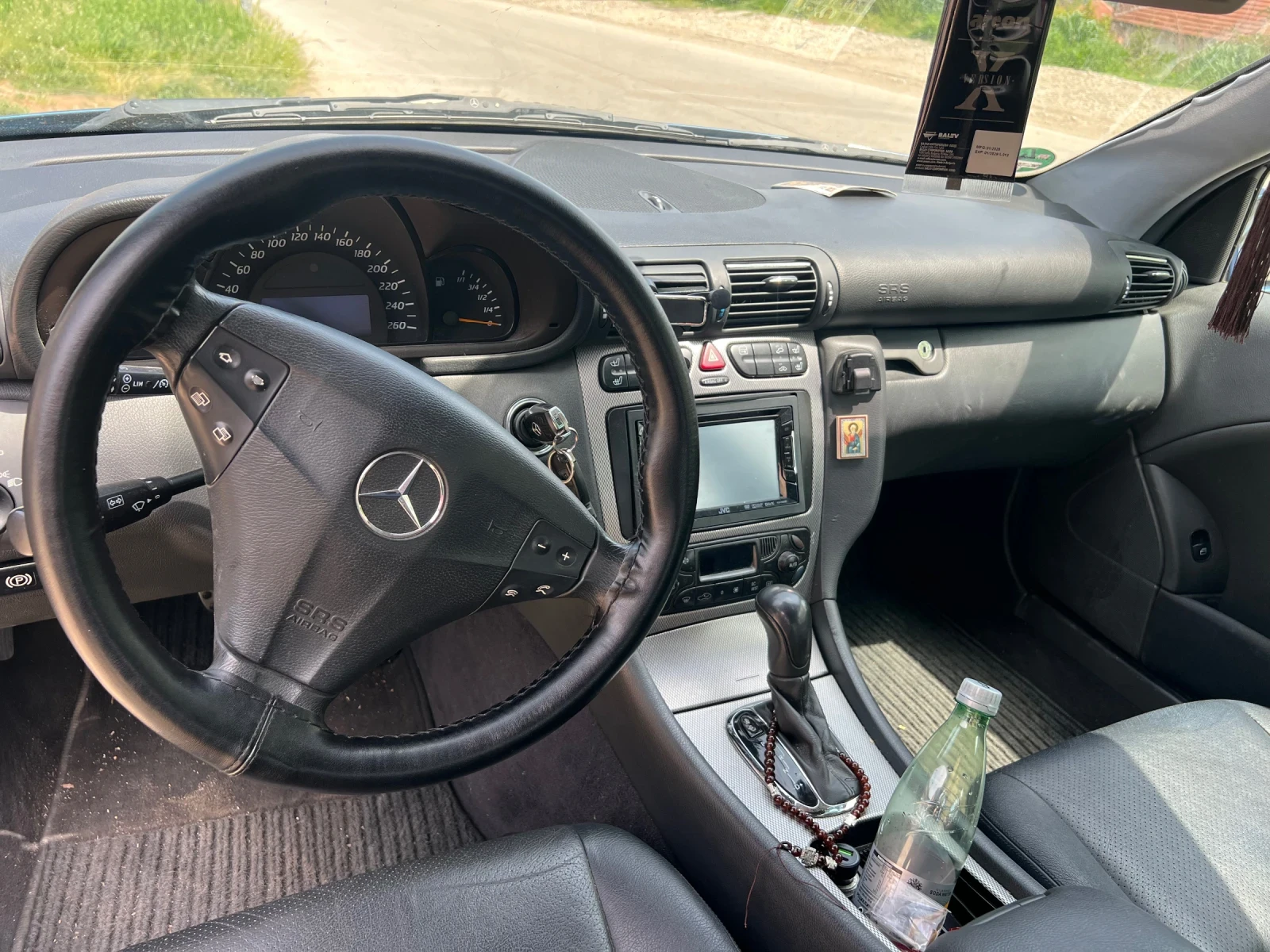 Mercedes-Benz C 230, снимка 2 - Автомобили и джипове - 54455195