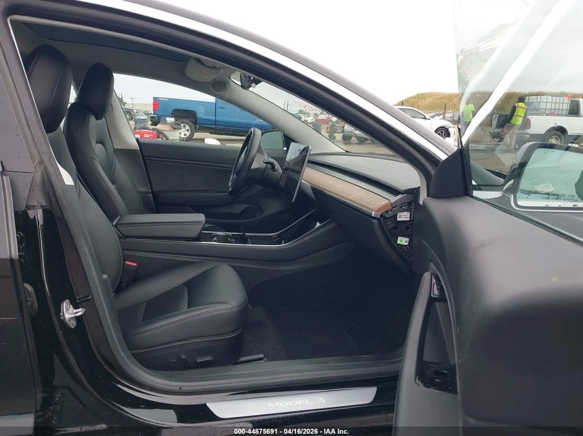 Tesla Model 3 Long Range/Performance * КРАЙНА ЦЕНА* , снимка 5 - Автомобили и джипове - 54488201