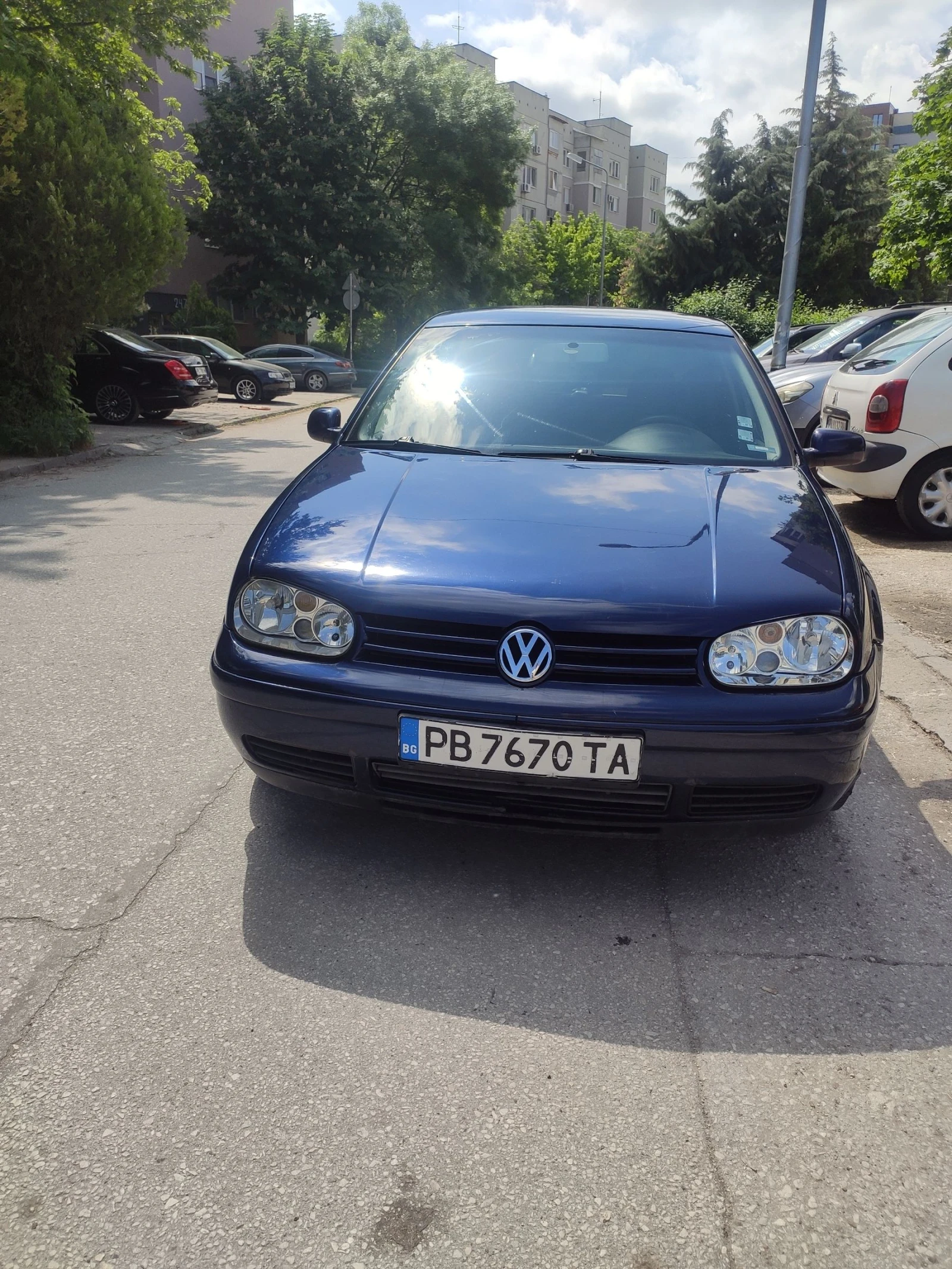 VW Golf, снимка 2 - Автомобили и джипове - 54501434