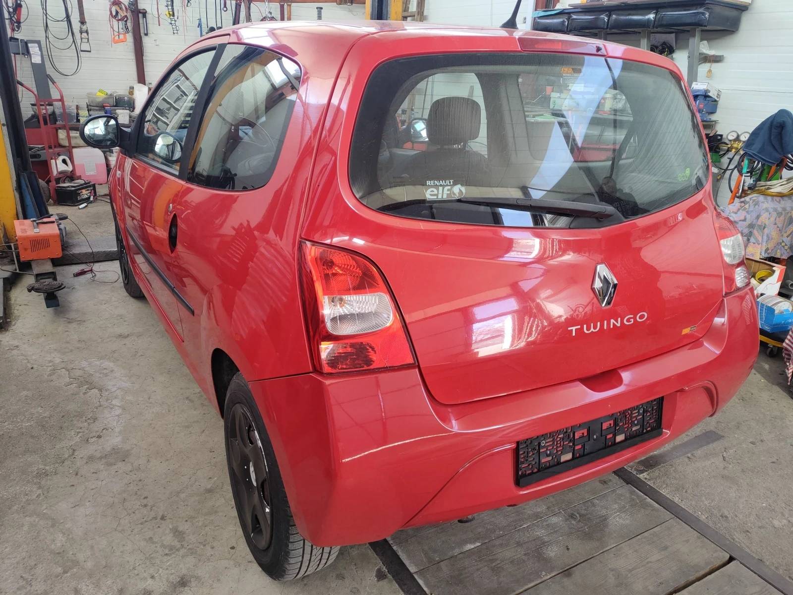 Renault Twingo 1.2i, снимка 2 - Автомобили и джипове - 54582446