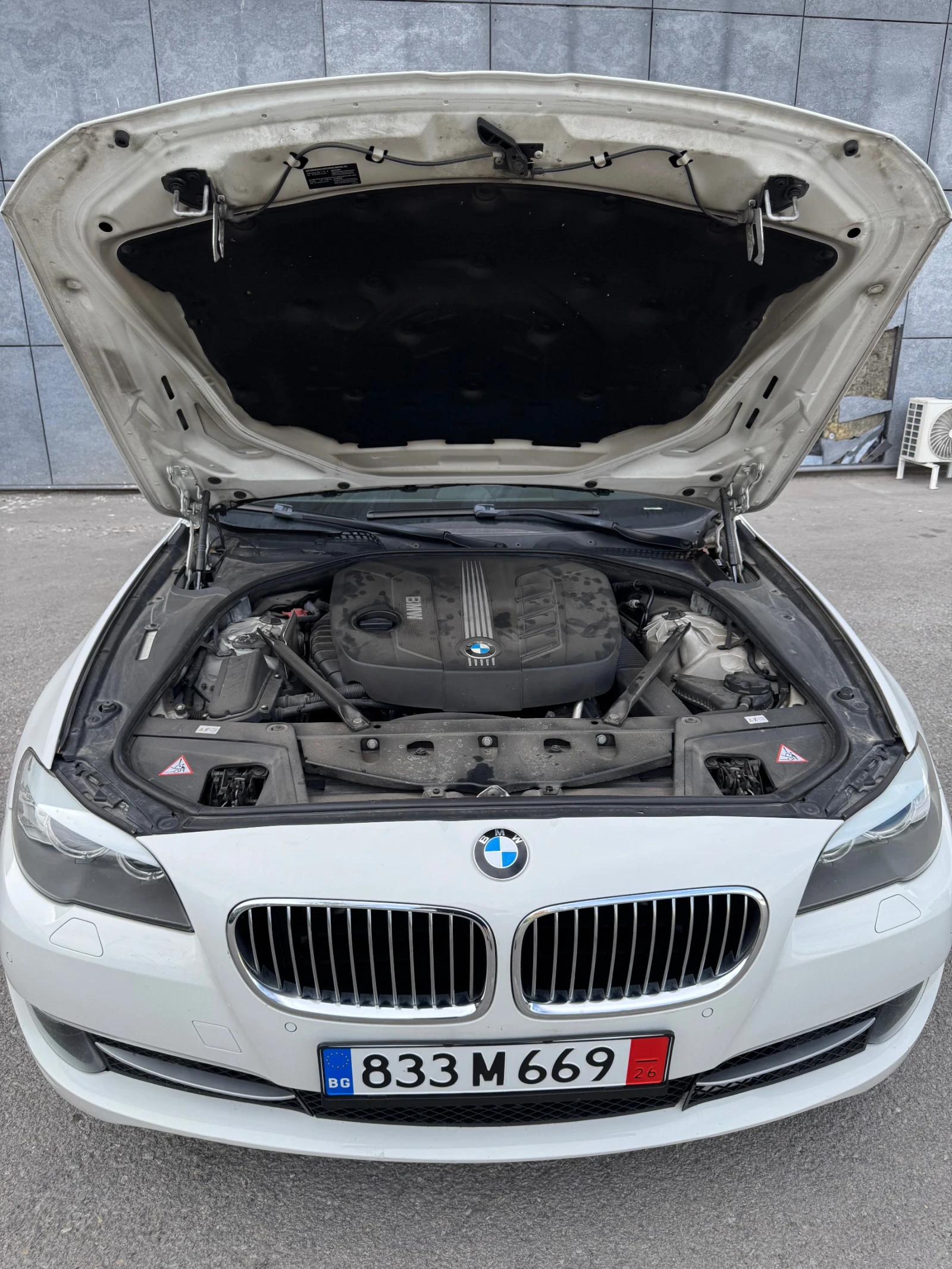 BMW 520 520 d , снимка 7 - Автомобили и джипове - 54610345